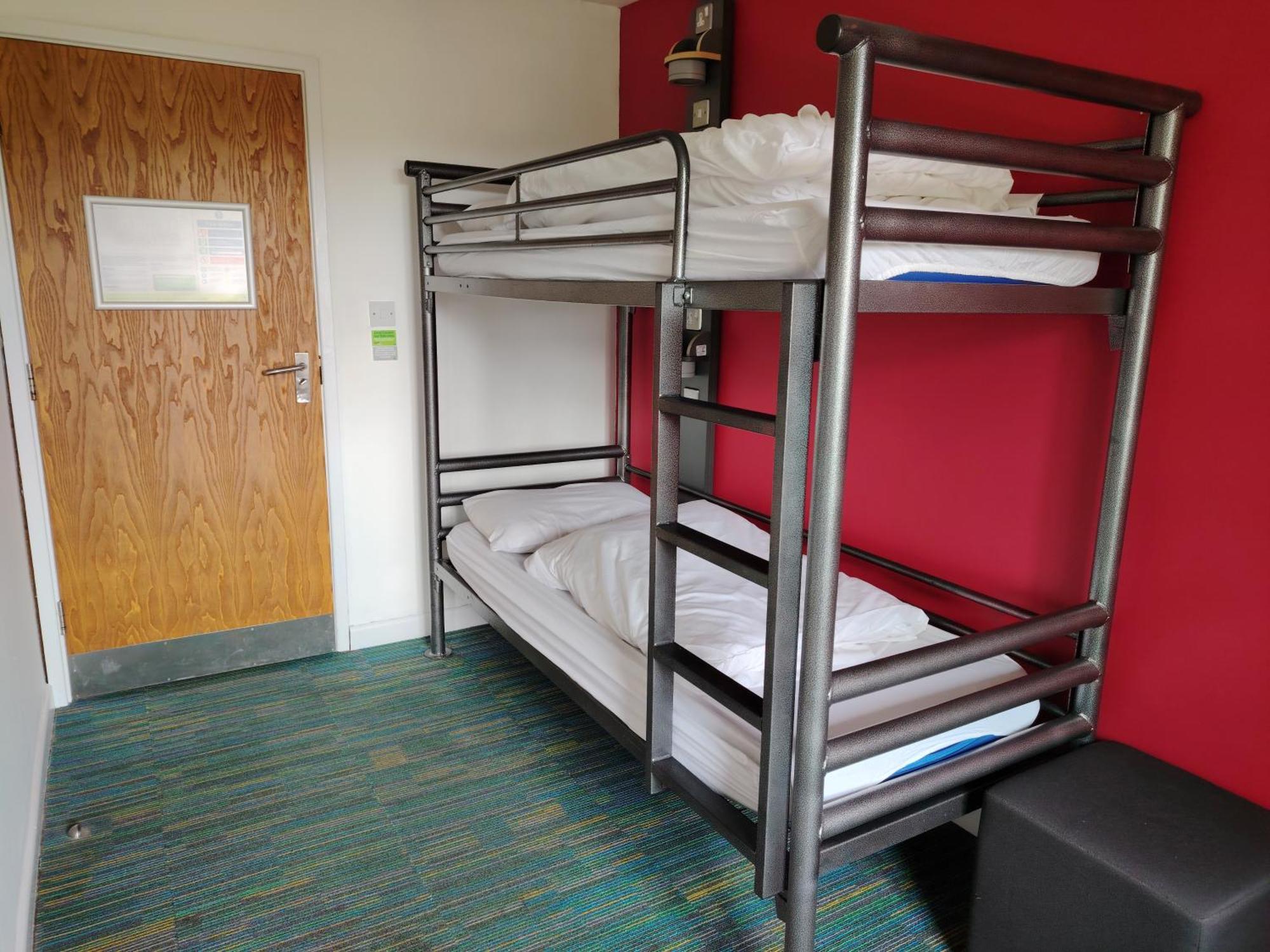 Yha Malham Hostel Buitenkant foto
