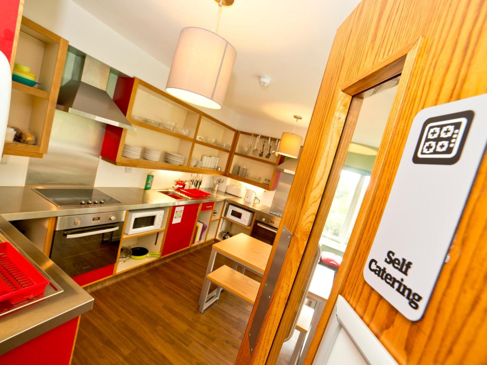 Yha Malham Hostel Buitenkant foto