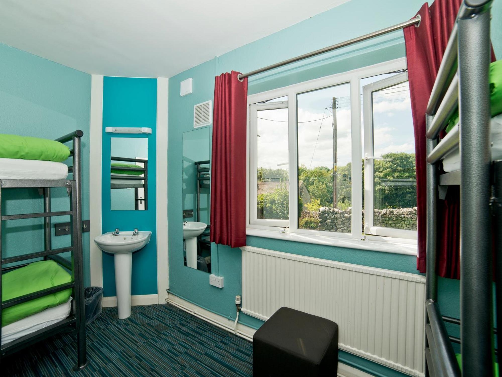 Yha Malham Hostel Buitenkant foto
